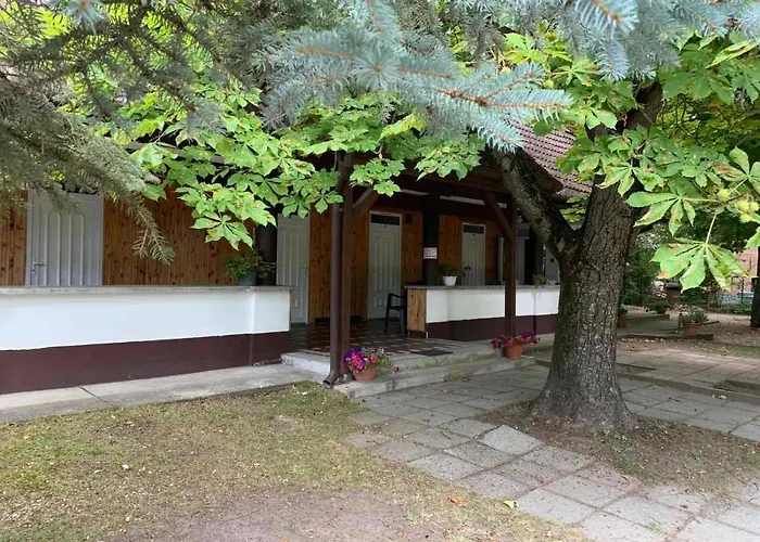 Gazde/Camere de închiriat Platan Ueduelo